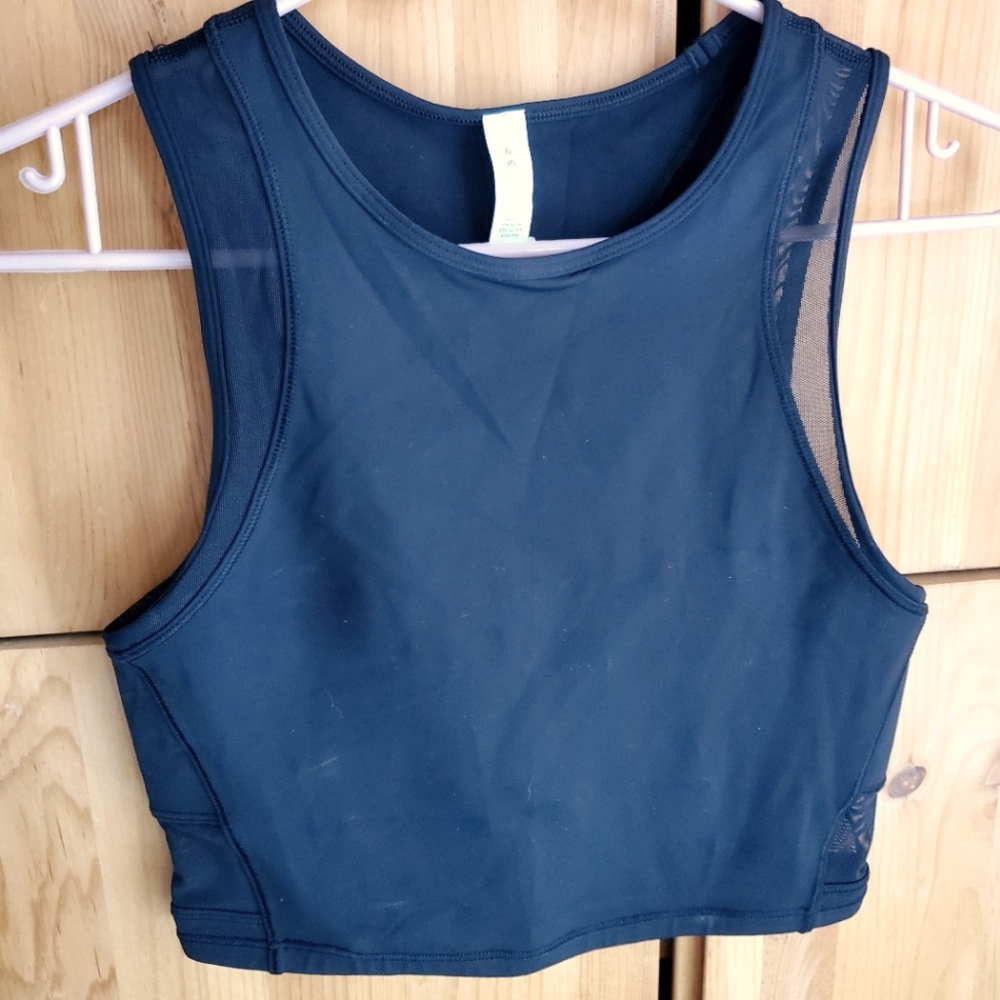 Lululemon Keep It Cropped Black Tank Size 6